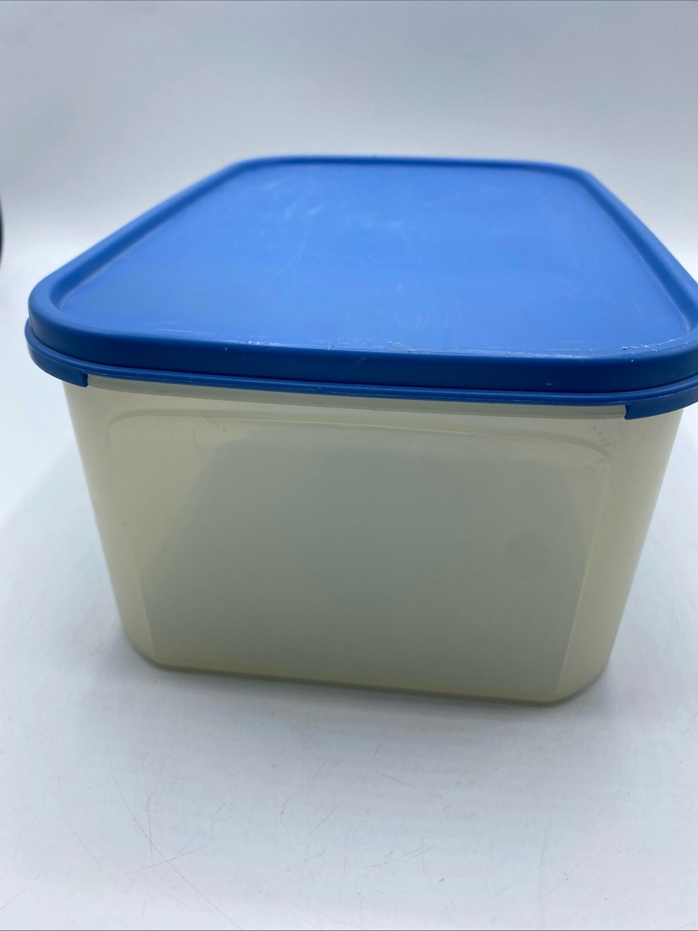 Vintage Tupperware Rectangle Modular Mate Blue Lid 4.3 - 18 Cup/Liters Storage